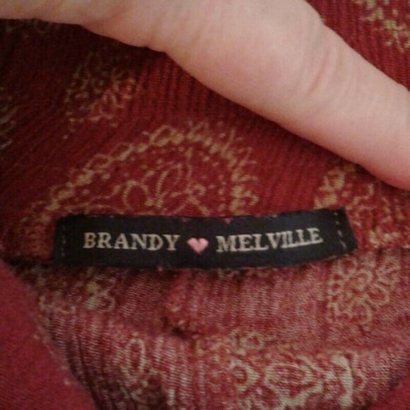 Brandy Melville One Size Shorts Red Boho Print High Waisted Crinkle Medallion - Picture 5 of 7